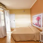 Πανσιόν Domus Regia 3*