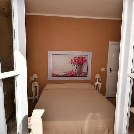 Domus Regia Gæstehus