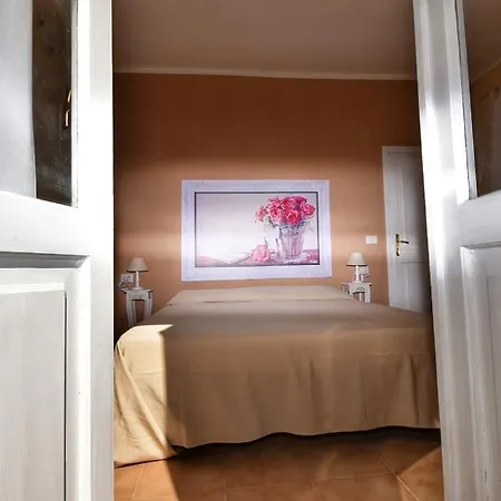 Domus Regia Gæstehus 3*