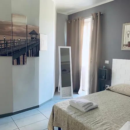 Domus Regia Πανσιόν 3*